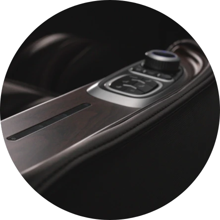 Osaki Manhattan massage chair premium wood grain finish detail